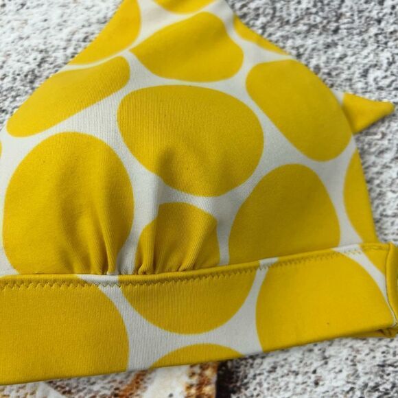 Victoria’s Secret poka dot bikini - Picture 4 of 7